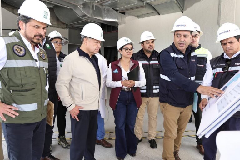Supervisan avances en la construcción del Hospital General de Zona de Tula