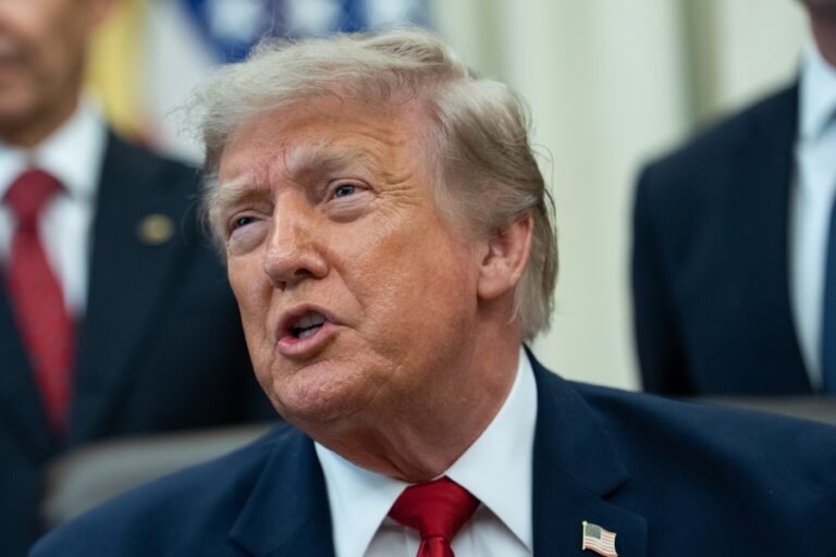 Trump condiciona el acuerdo nuclear con Arabia Saudí 