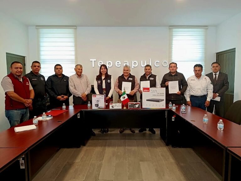 Tepeapulco signa convenio del programa “Policía Contigo”