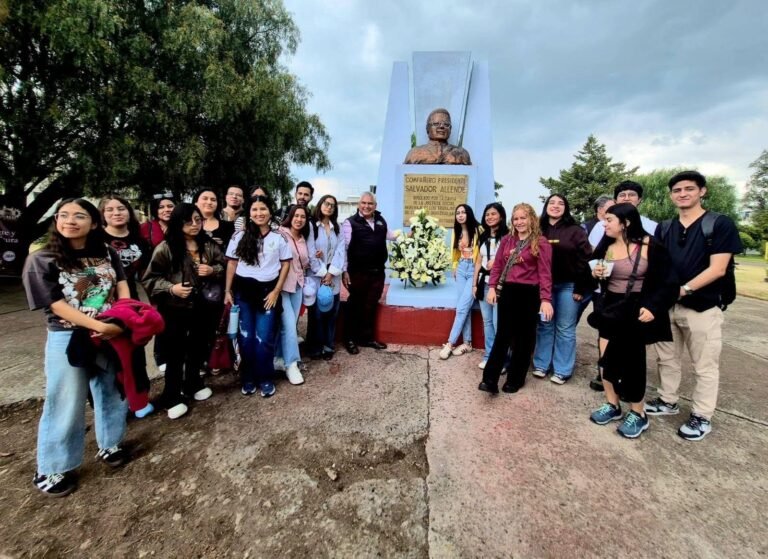 Reciben a jóvenes voluntarios de la “Alianza del Pacífico”