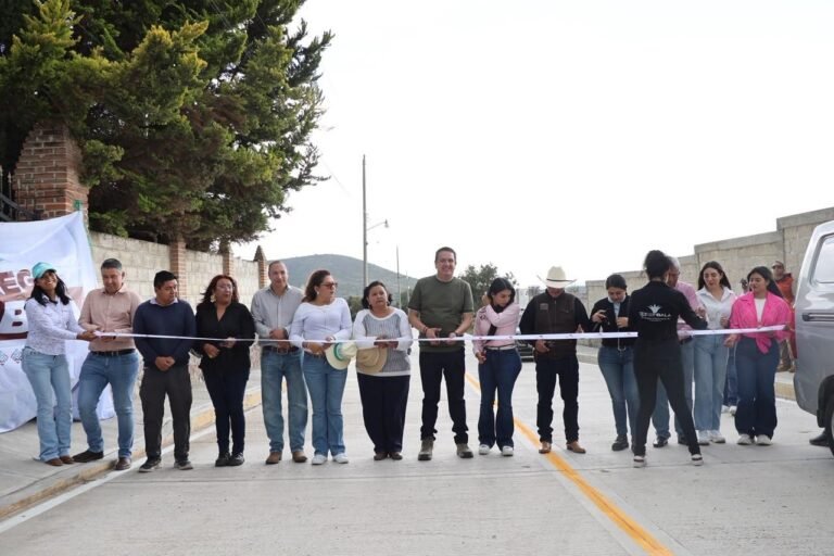 Alcalde de Zempoala entrega cinco obras de infraestructura vial y educativa en beneficio del municipio