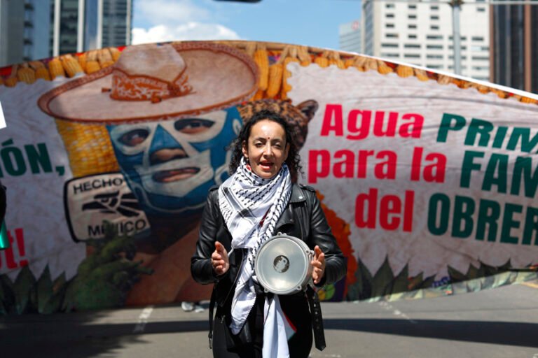 Manifestantes mexicanos exigen romper acuerdos con Israel y defender el agua