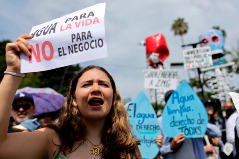 Alertan sobre agua contaminada durante el “Agua KK Fest”