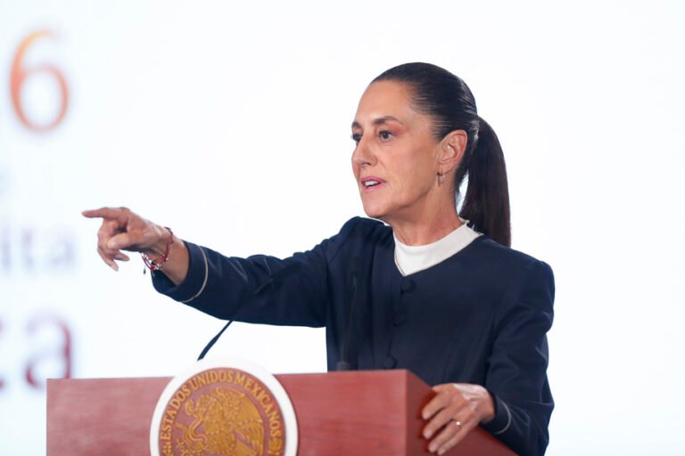 Proponen que aspirantes a Presidencia renuncien a doble nacionalidad