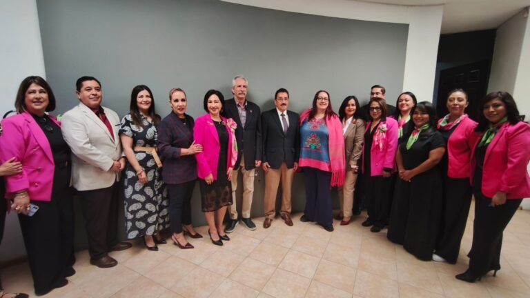 Fortalecen lazos de colaboración AMMJE Pachuca y STPSH