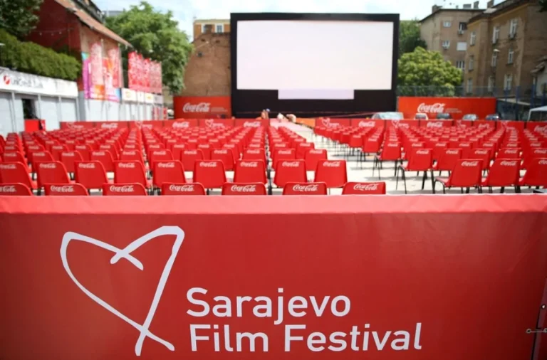 El Festival de Sarajevo homenajea a Diego Luna, Woody Harrelson y Emir Hadžihafizbegović