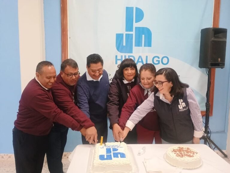 Celebra la UPN 48 años de formar profesionales de la educación