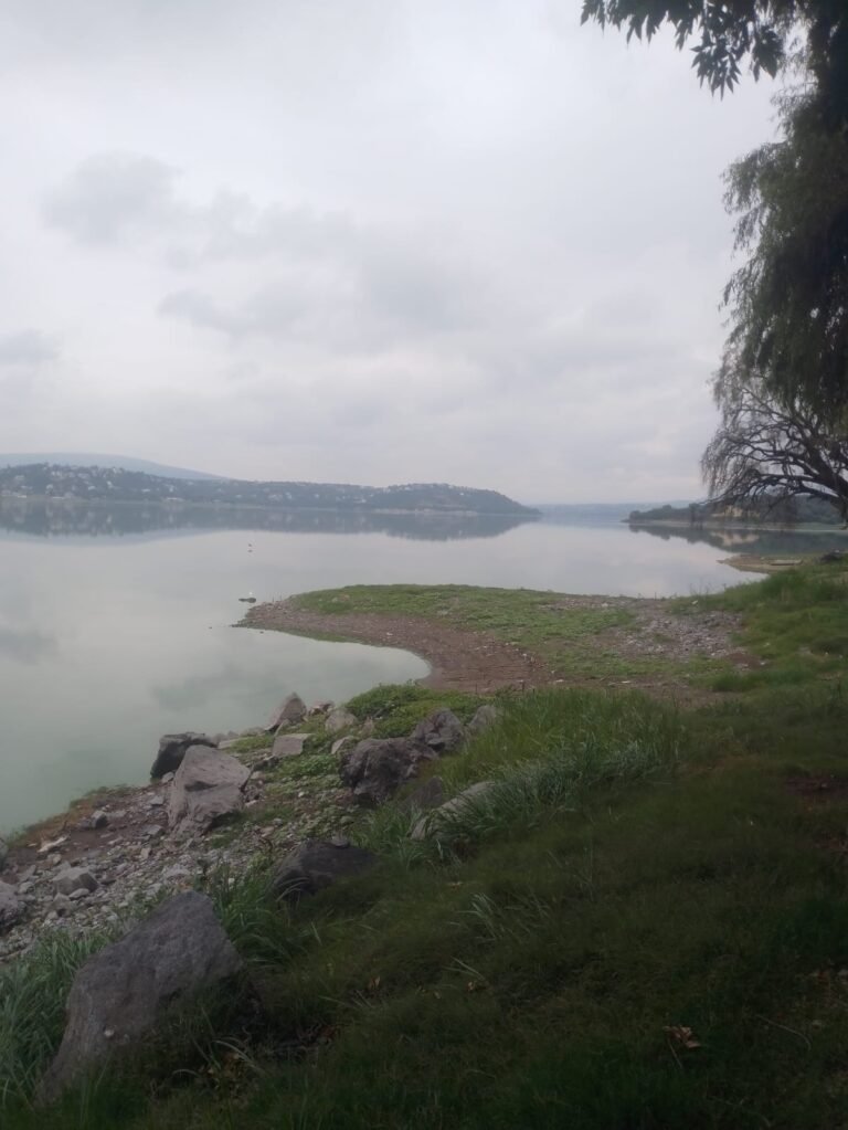 Realizan maniobras de extracción para destinar agua para riego