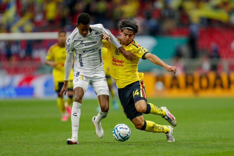 El América del uruguayo Almada golea al San Luis y es el nuevo líder del Apertura mexicano