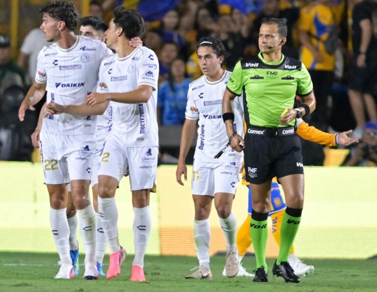 El mundialista Gilberto Mora le anota dos penaltis a Keylor Navas y triunfa Tijuana