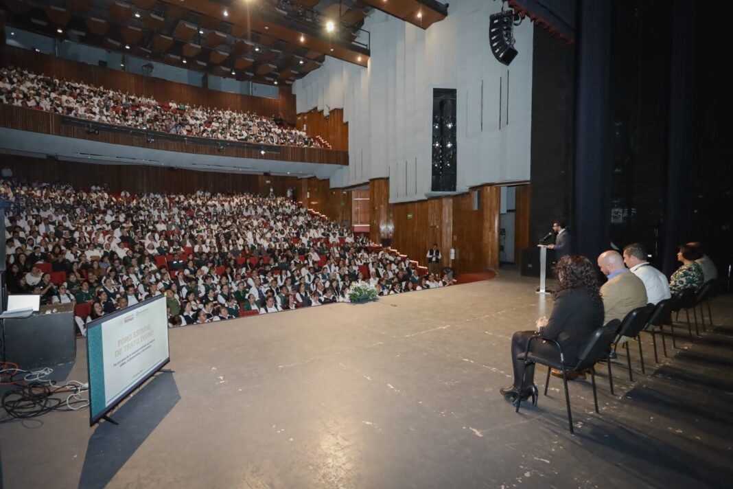MAS DE 900 TRABAJADORES Primer Foro Estatal de Trato Digno_ Cortesía