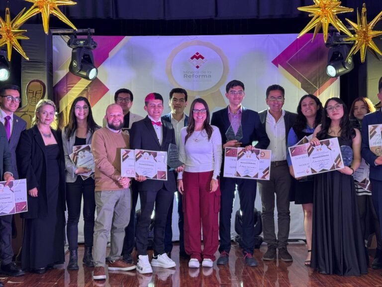 Reconocen talento en Premio Municipal de la Juventud 2026