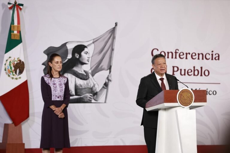 Anuncian históricas inversiones para Hidalgo en Palacio Nacional