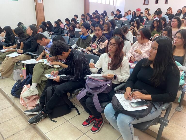 Convocan al diplomado en Educación Intercultural y Sistematización de Conocimientos Comunitarios