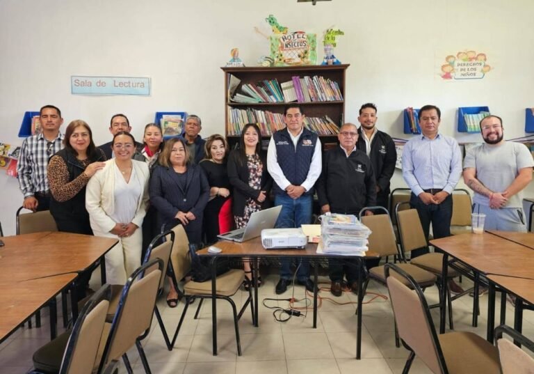 Fortalece IHE Bibliotecas Escolares en Mineral de la Reforma y Tulancingo