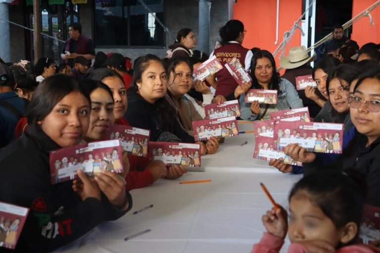 Ochenta y dos municipios ya recibieron tarjetas de programas del pueblo de Sebiso