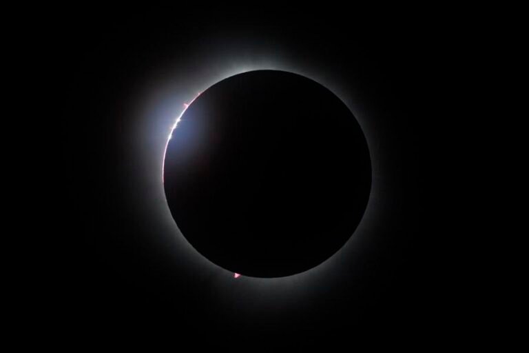 El eclipse total de Sol tocará hoy Groenlandia e Islandia 