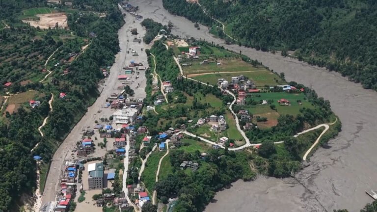 Confirman 910 personas desaparecidas en Nepal