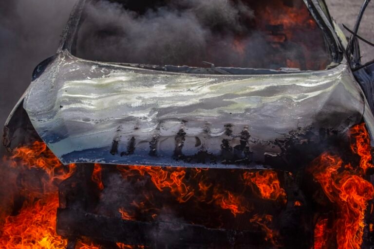 Israel mata a gazatí y después bombardea coche de su familiar
