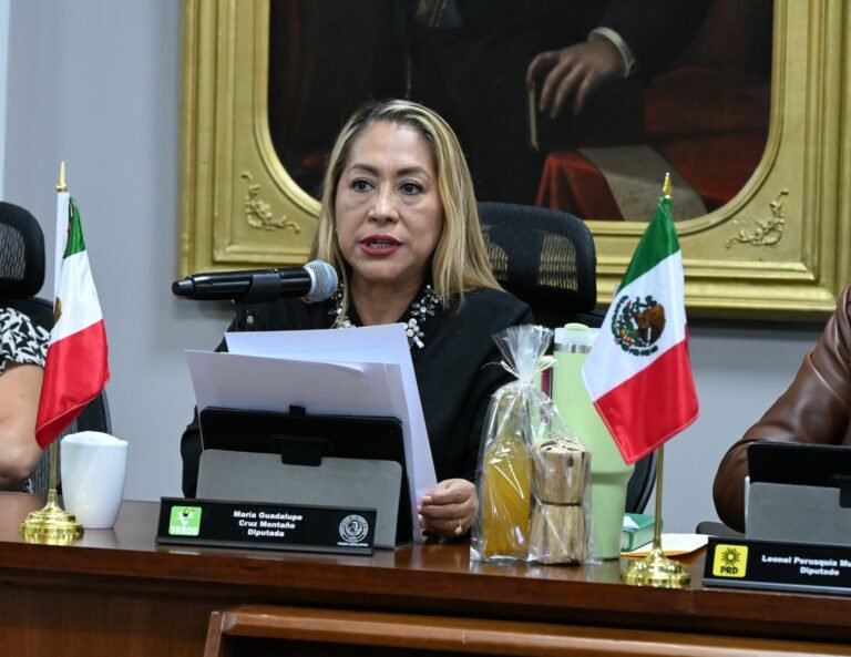 Exhortan a preservar lenguas indígenas en los 84 municipios