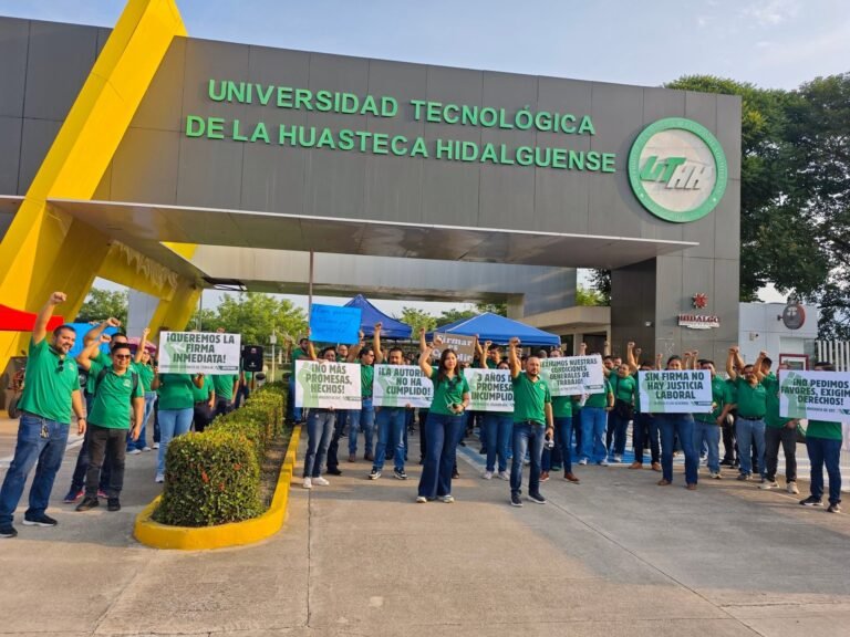 Trabajadores de la UTHH prevén concluir protesta tras firma de condiciones laborales