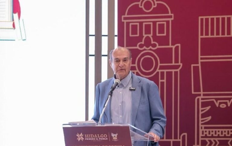 Restringen uso de dispositivos móviles en aulas