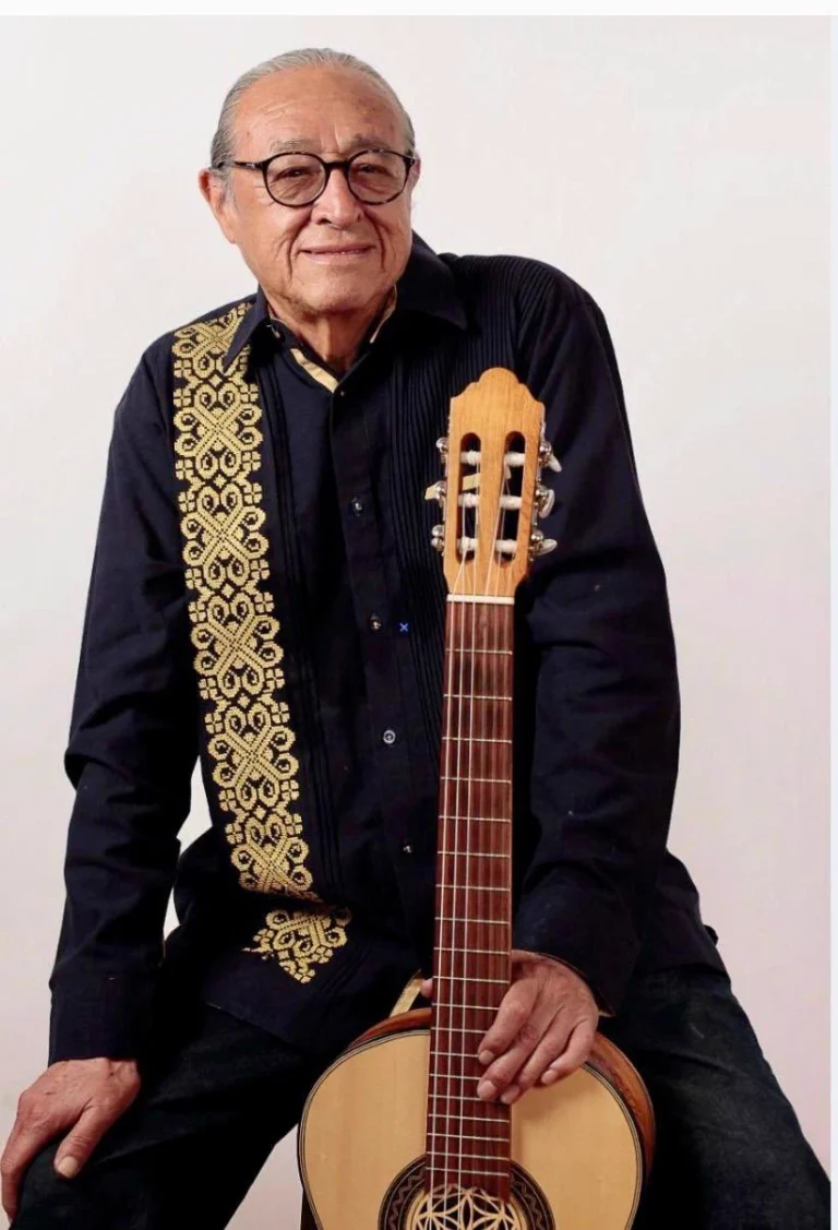 Fallece Gabino Palomares, referente mexicano de la canción de protesta
