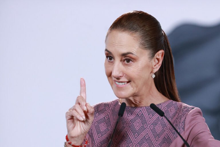Siete de cada diez mexicanos aprueban a Sheinbaum en su mandato