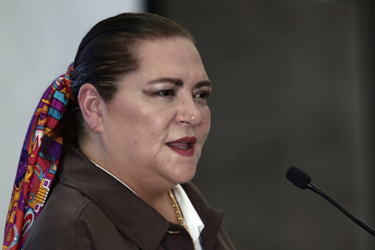 Diputados reciben renuncia de Guadalupe Taddei