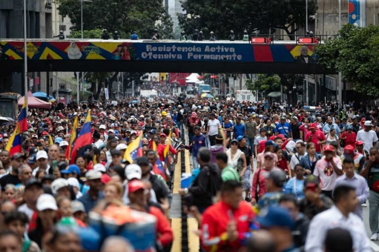 Sindicalistas venezolanos exigen la restitución de derechos laborales