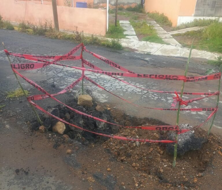 Casi una semana sin agua en Bosques del Peñar