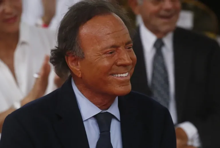 La Fiscalía avala que España investigue la querella contra Julio Iglesias