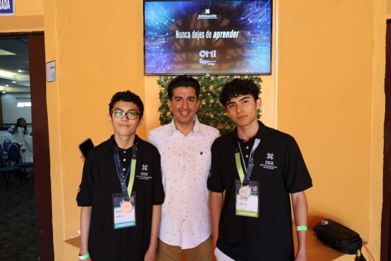 Talento hidalguense destaca en las Olimpiadas Mexicanas de Informática 2026
