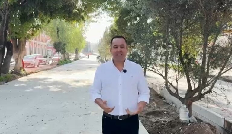 Anuncian apertura de carriles centrales en la avenida Melchor Ocampo