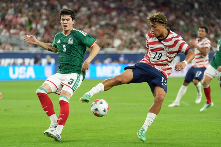 3-0. Estados Unidos golea a México