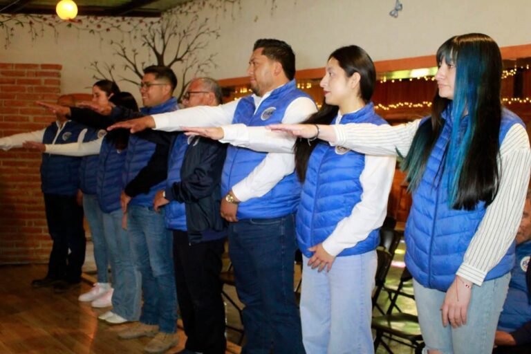 Toman protesta a la nueva dirigencia municipal del PAN en Apan